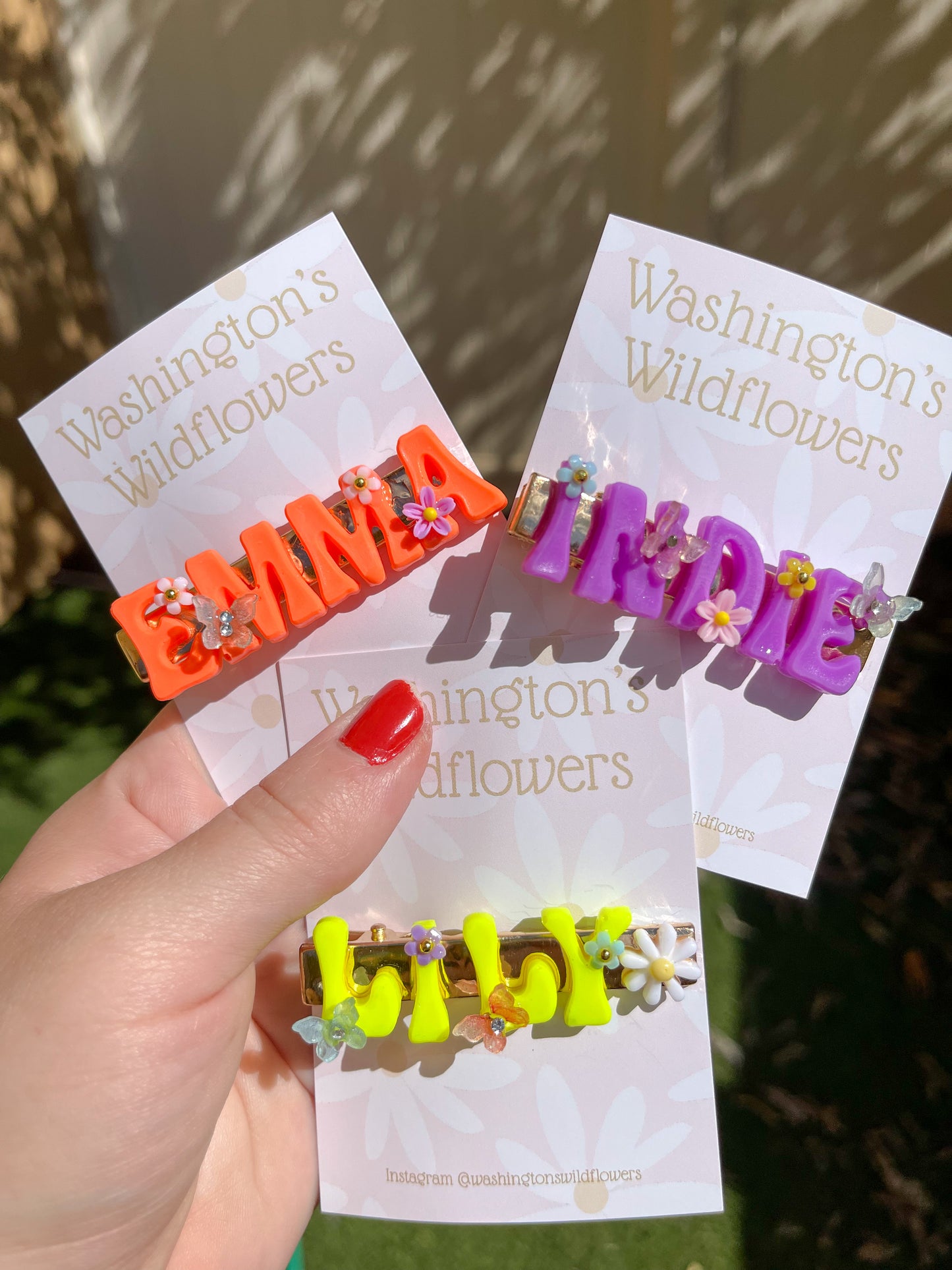 Groovy custom hair clip