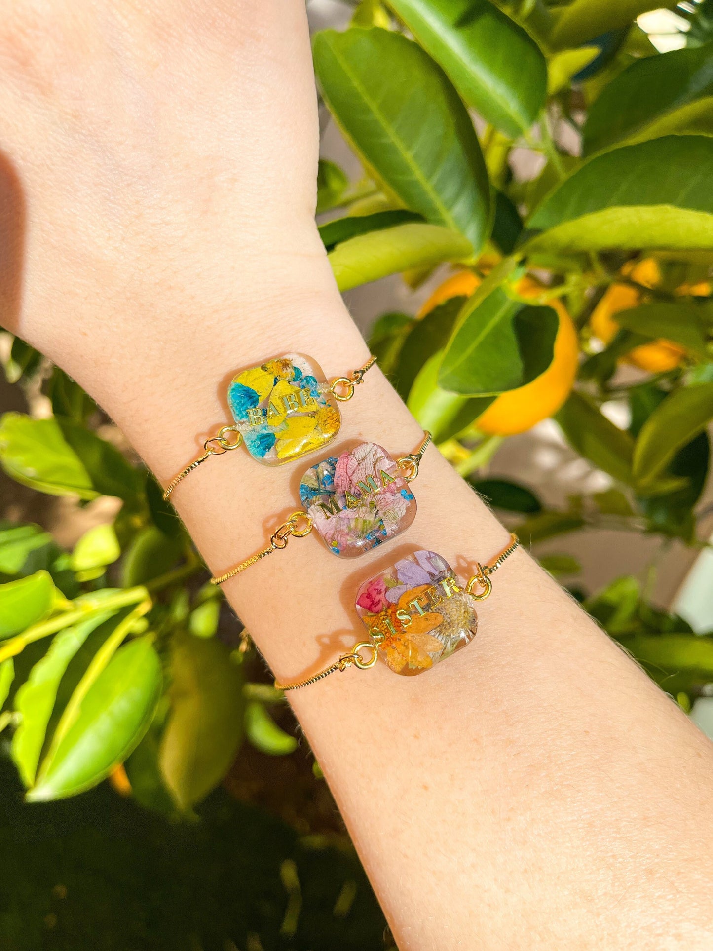 Resin floral bracelet